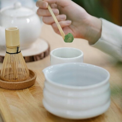 Zestaw-do-MATCHY-5w1-ceramiczny-CZARKA-miotelka-lyzeczka-BEZOWY-MATCHA-Waga-800-g.jpeg